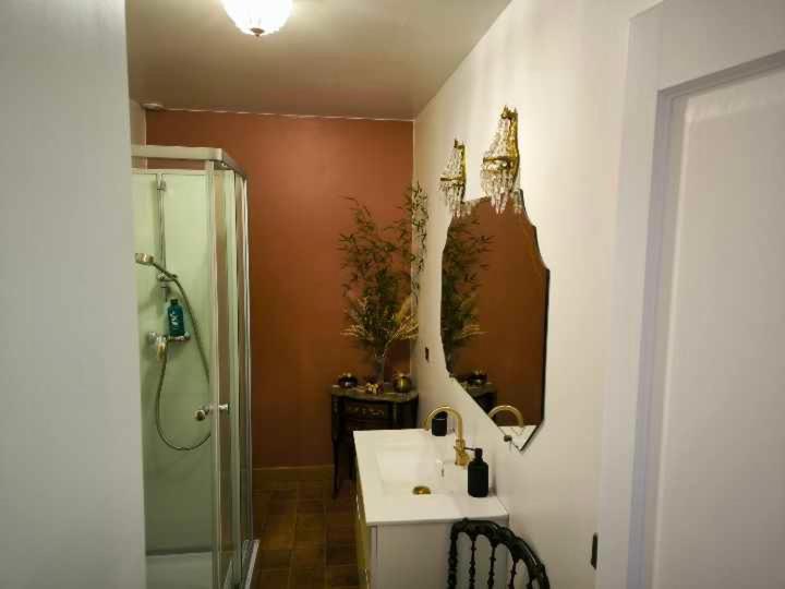 Bed and Breakfast Le Moulin De Chazelle Cormatin Exterior foto